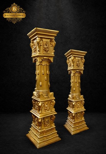 Royal Heritage Hanging Garland Pillar