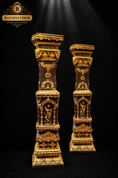 Royal Victorian Heritage Statue Pillar